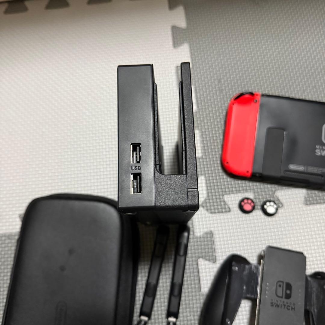 Nintendo Switch 本体セット　ネオンブルー・レッド　スイッチ