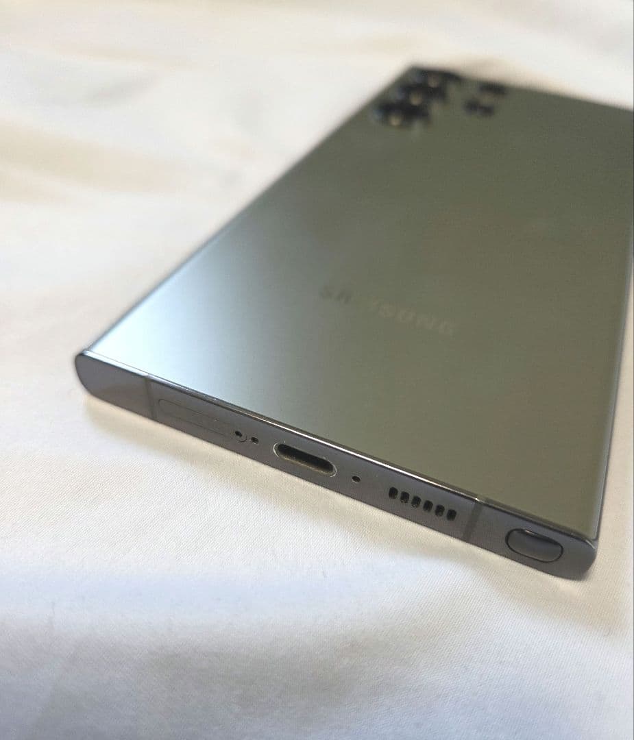 Samsung Galaxy S23 Ultra 本体 Sペン付き simフリー