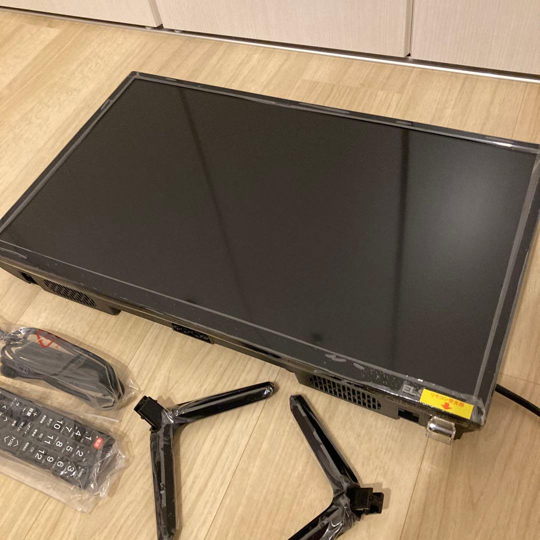 おまけケーブル付 ELSONIC 24 inch HDTV EHD-TB24R4
