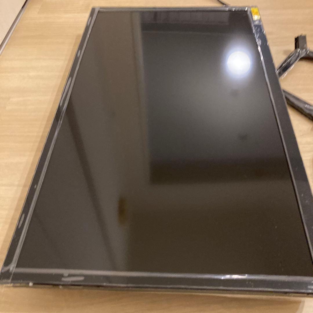 おまけケーブル付 ELSONIC 24 inch HDTV EHD-TB24R4