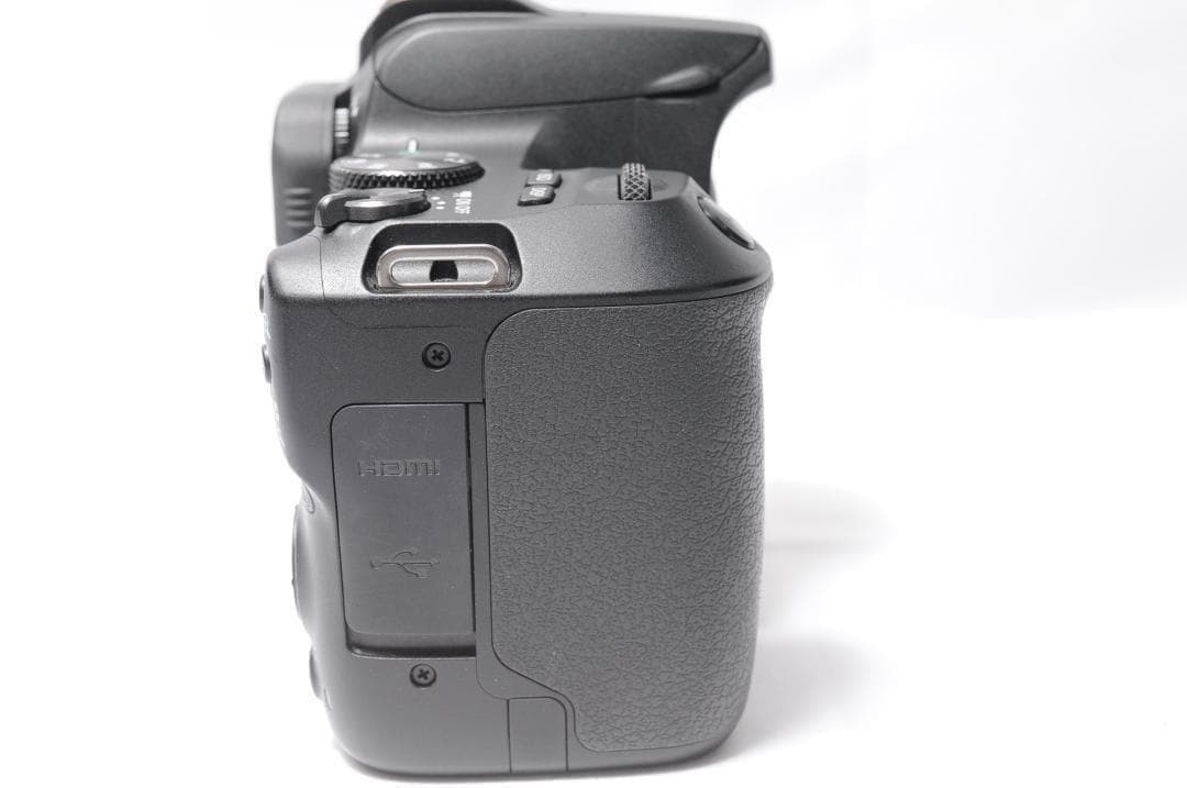 ✨Canon Kiss X10✨4K動画❣️Wi-Fi❣️自撮り❣️手振補正❣️極上美品