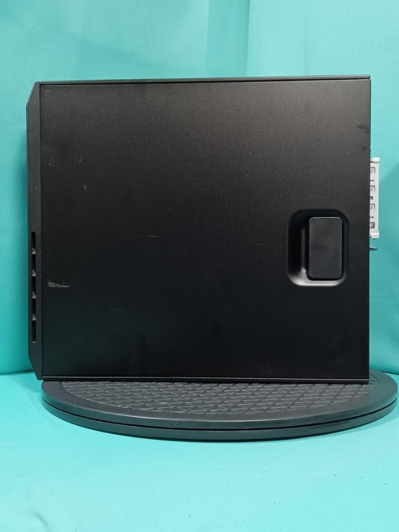 初期保証Xeon E-2144G 32GB SSD512G QuadroP620