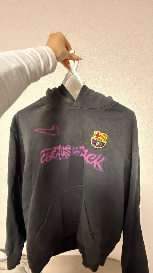 トラヴィスバルセロナパーカー 袋付き