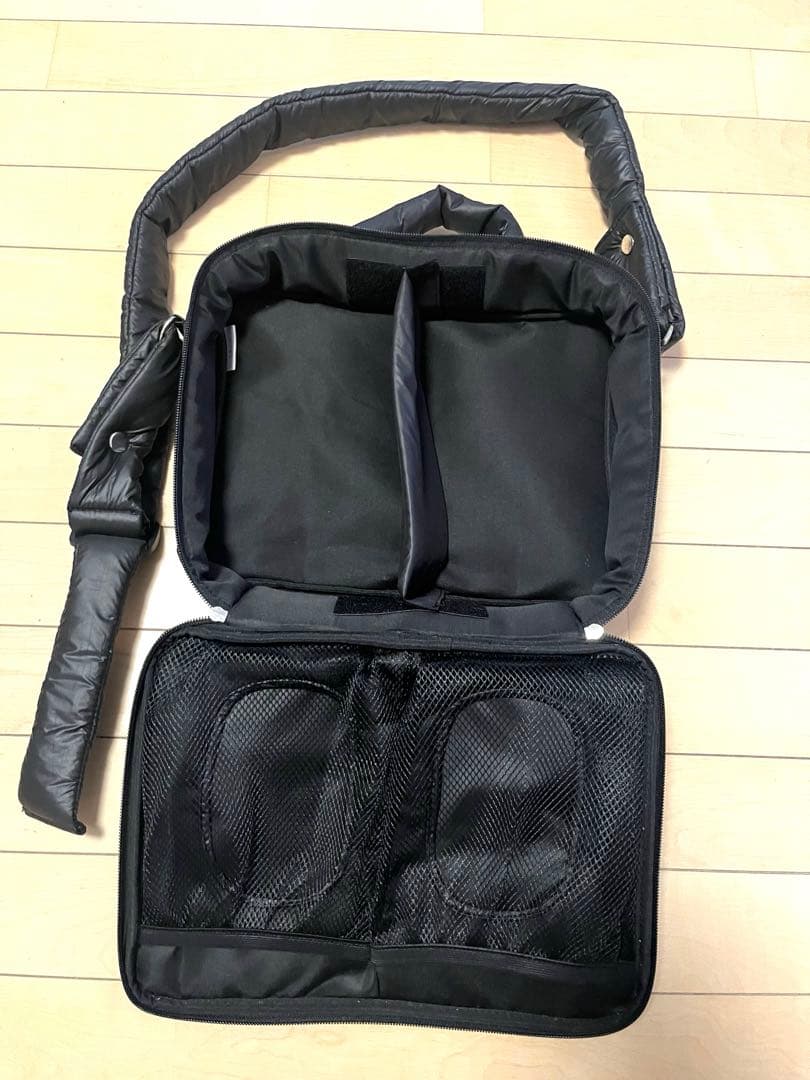 【美品】calin キルティングマザーズポーチバッグ ブラック