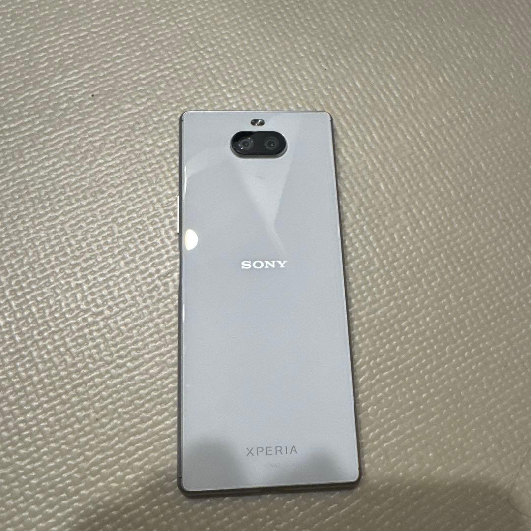Sony Xperia 8 SOV42（SIMロック解除済み）＆ケース