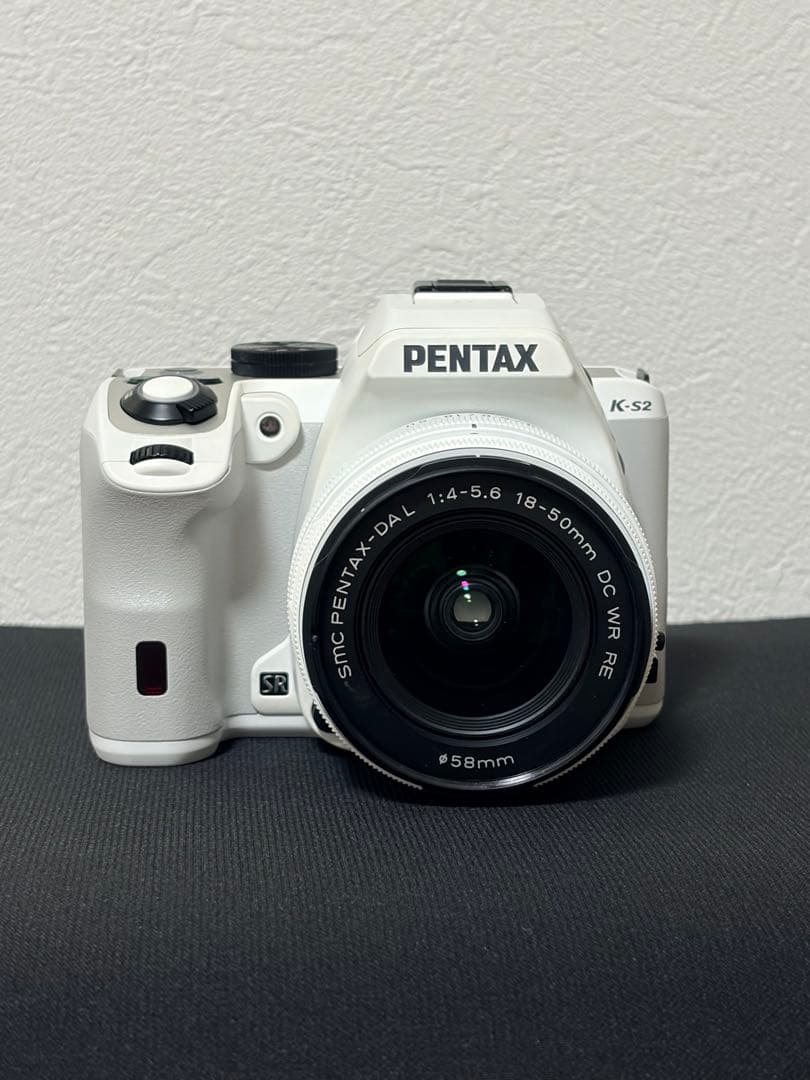PENTAX K-S2 ホワイト 18-50mmレンズ付き