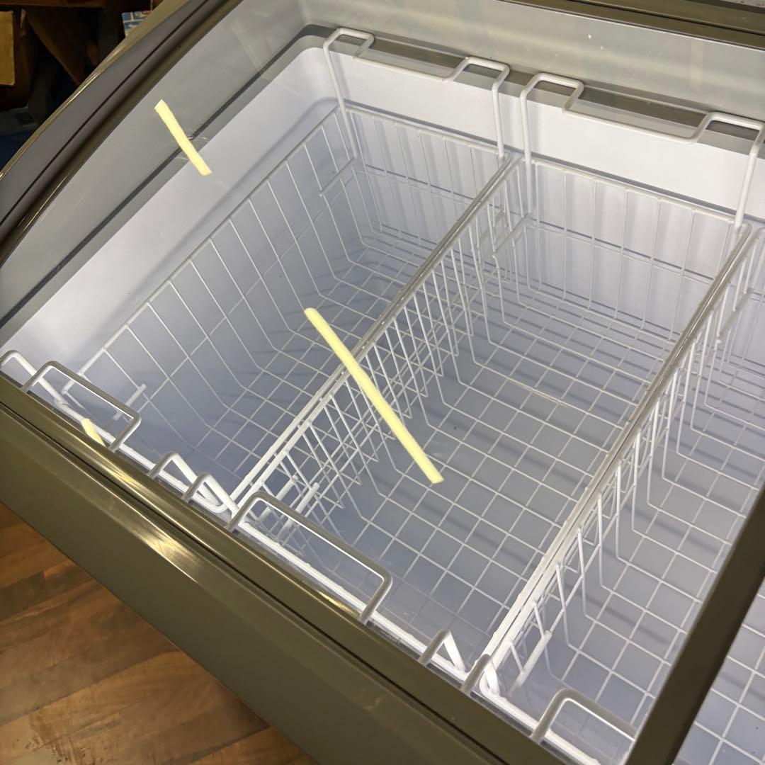 ③24年購入品　業務用330L冷凍ショーケース　JCMCS-330L