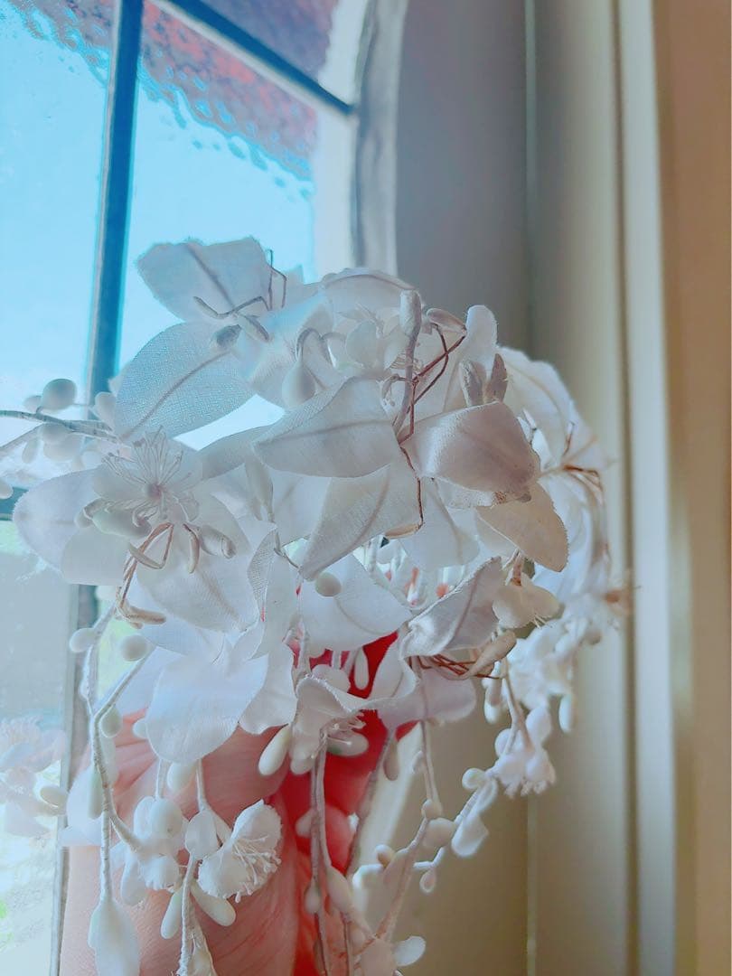 ワックスフラワーと造花マリアージュのアンティークの髪飾り　フランス