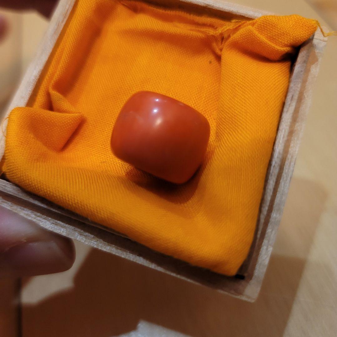 緒締玉 緒締 骨董 珊瑚 根付 印籠 提物 天然サンゴ ルース 本珊瑚 根掛