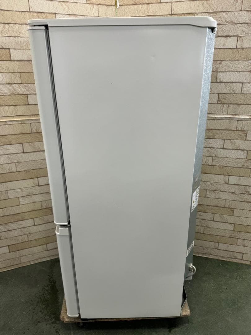 大阪送料無料★3か月保障付★冷蔵庫★2022年★MR-P15G-W1★R-252