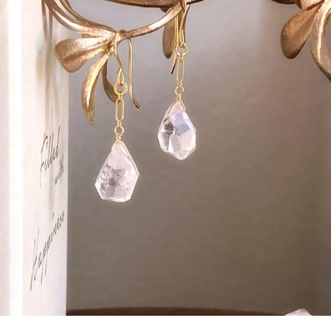 ハニーフラット◆希少✧バルティックアンバーピアス✧14kgf