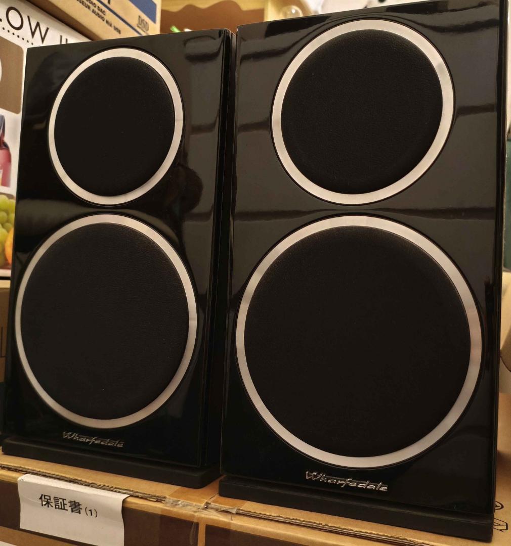 スピーカー・ウーファー Wharfedale Diamond 220