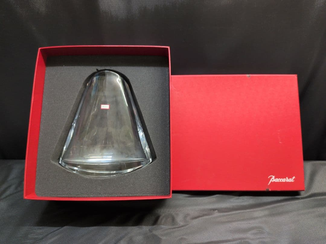 Baccarat バカラ 花瓶 フラワーベース　メトロノーム型 M2644