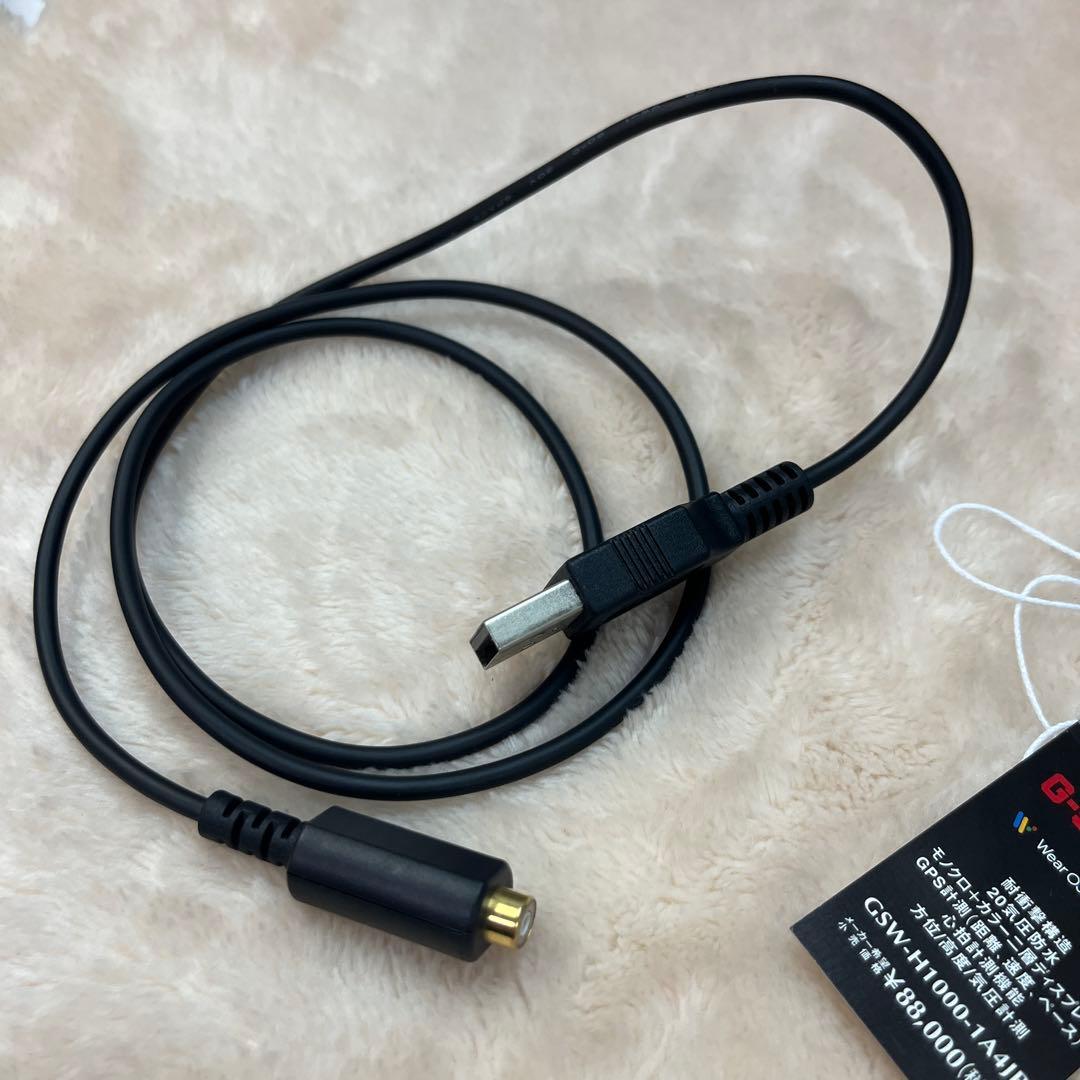 b*t様 簡易動作◎　G-SHOCK　GSW-H1000 腕時計 レッド