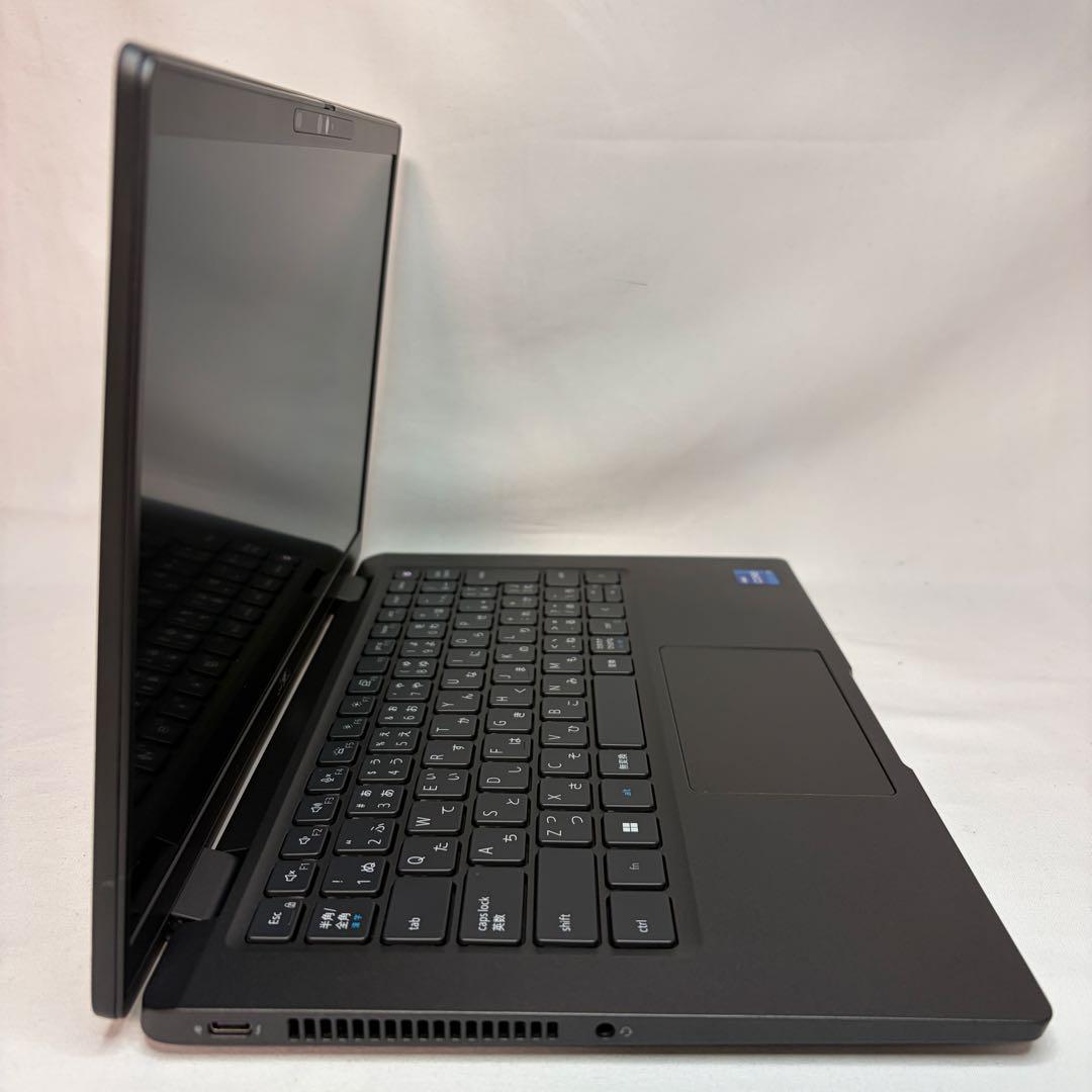 美品 Latitude 7320 11世代 Core i7 32GB 512GB