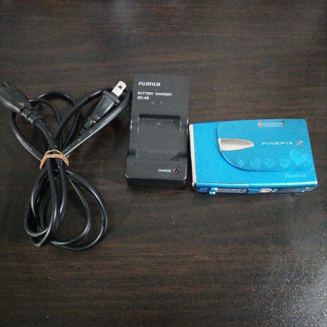 フジフイルム　FUJIFILM　デジカメ　青　FinePix　z