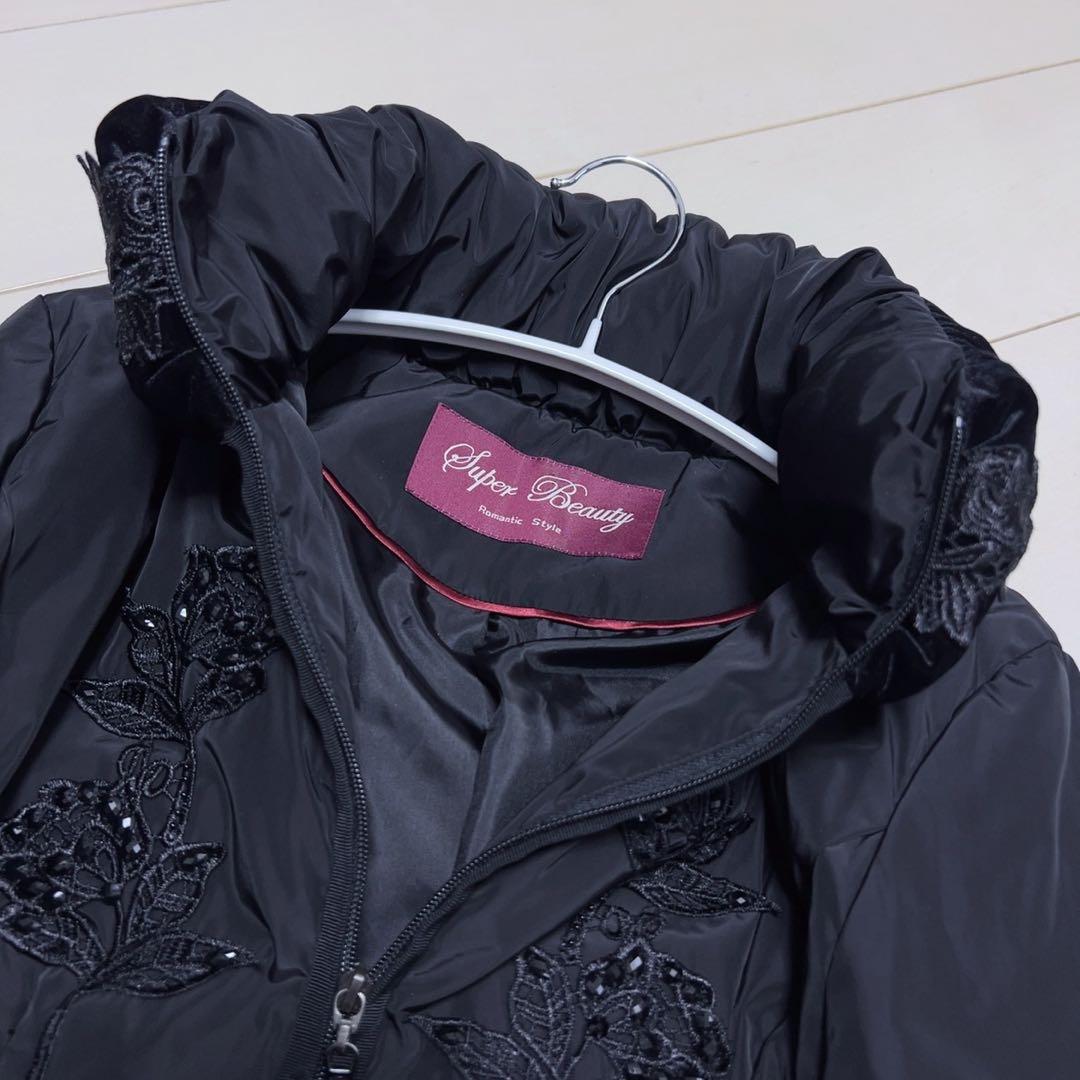 ☆Super Beauty☆【美品】花柄刺繍ダウンコート　ベルベットサイズ40♡