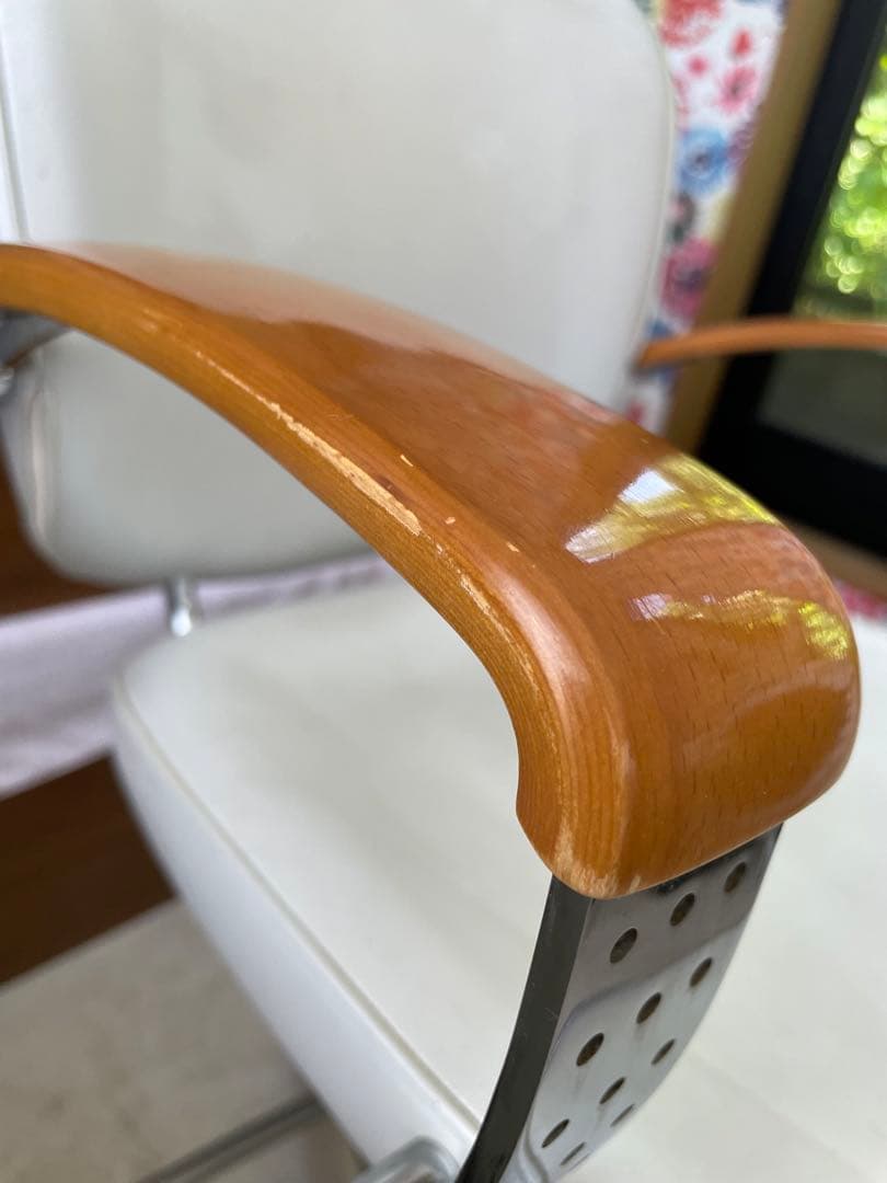 タカラベルモント　スタイリングチェアー 送料込