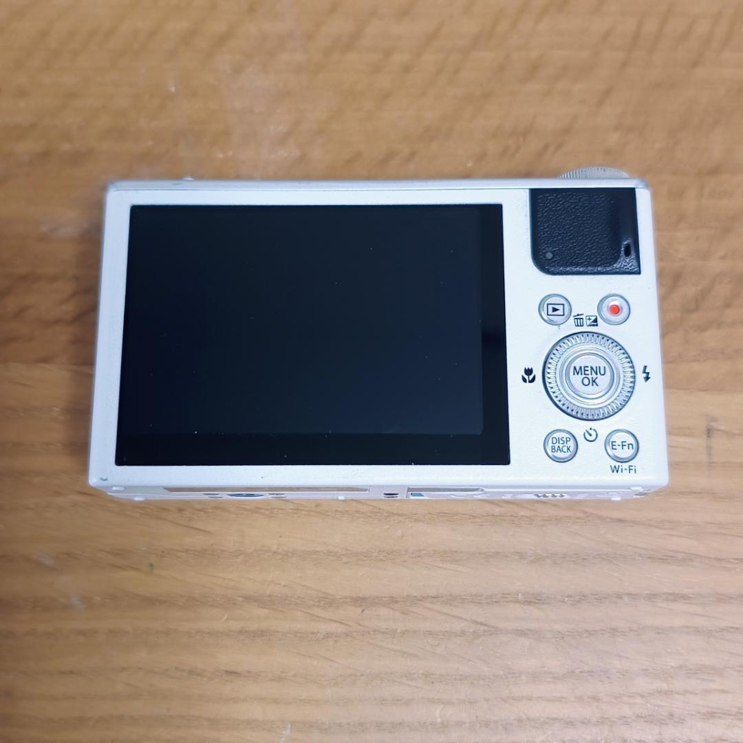 【中古・並品】FUJIFILM QX2 ホワイト