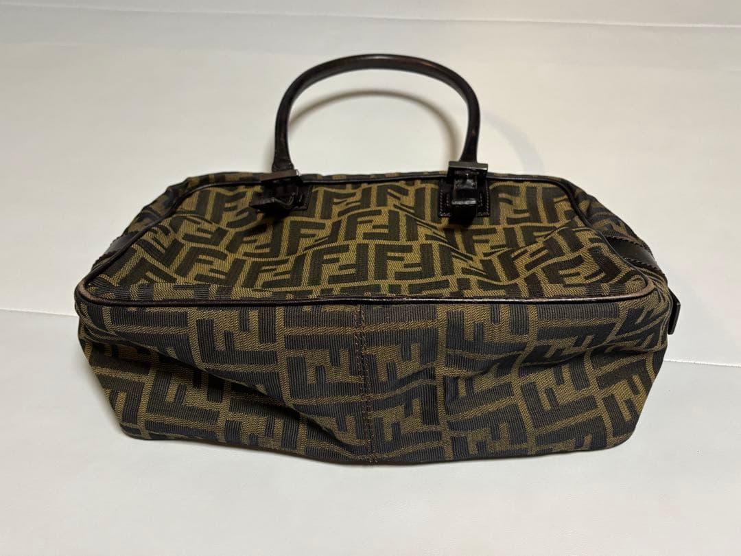 FENDI フェンディー　ハンドバッグ