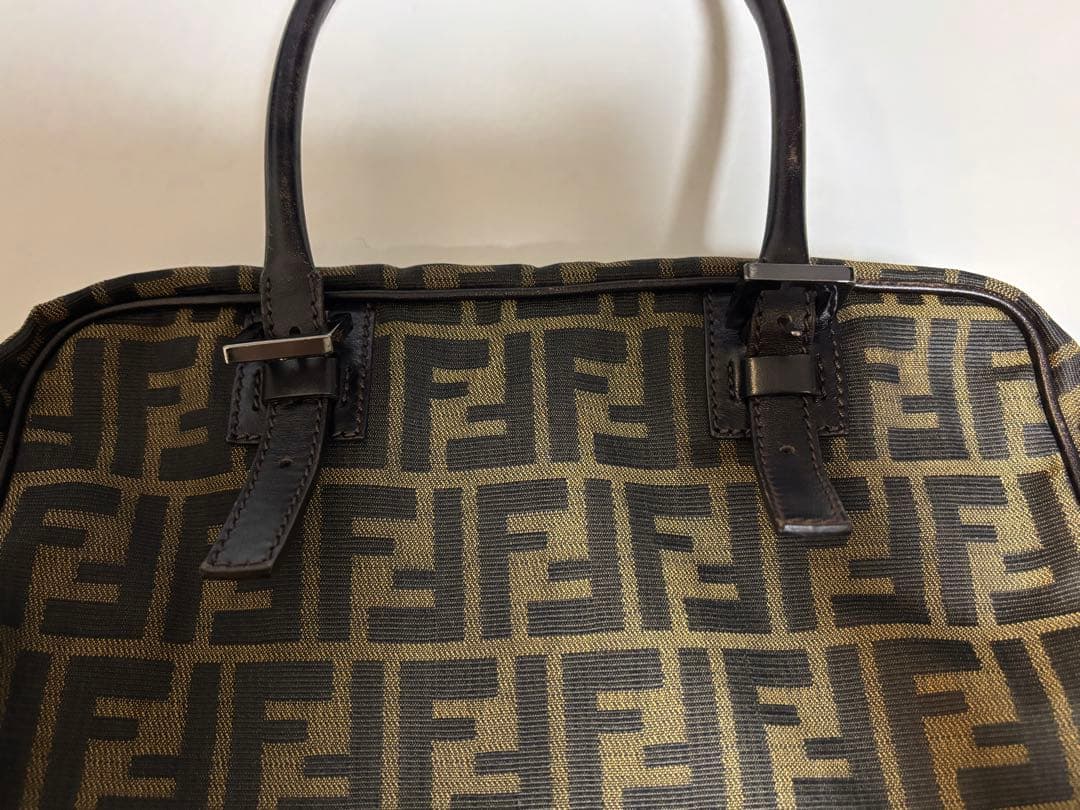 FENDI フェンディー　ハンドバッグ