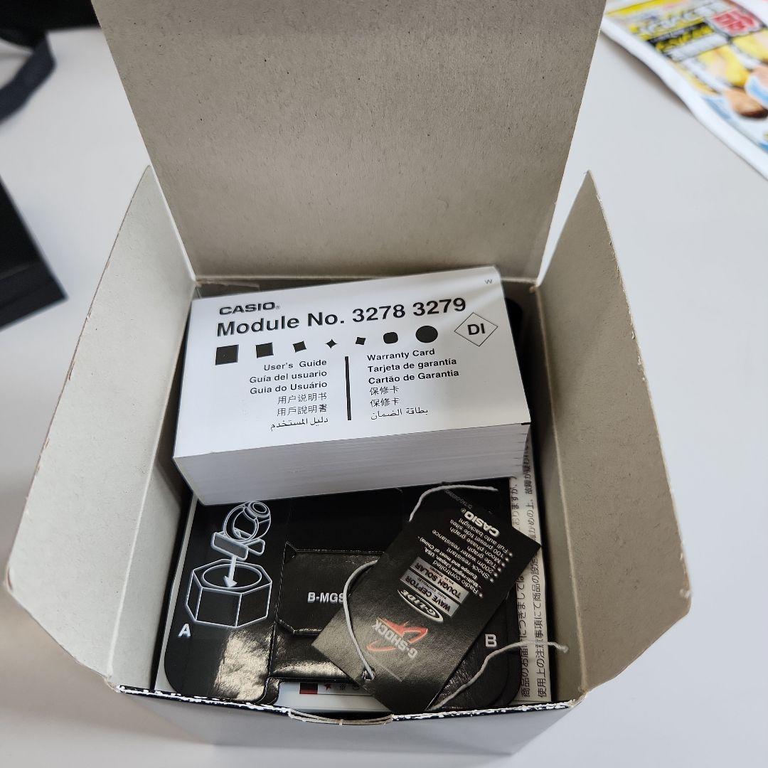 G-SHOCK 3278-3279 ホワイト/ブラック