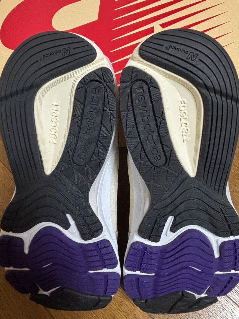 ニューバランス New Balance25.5cm U990WB6 スニーカー