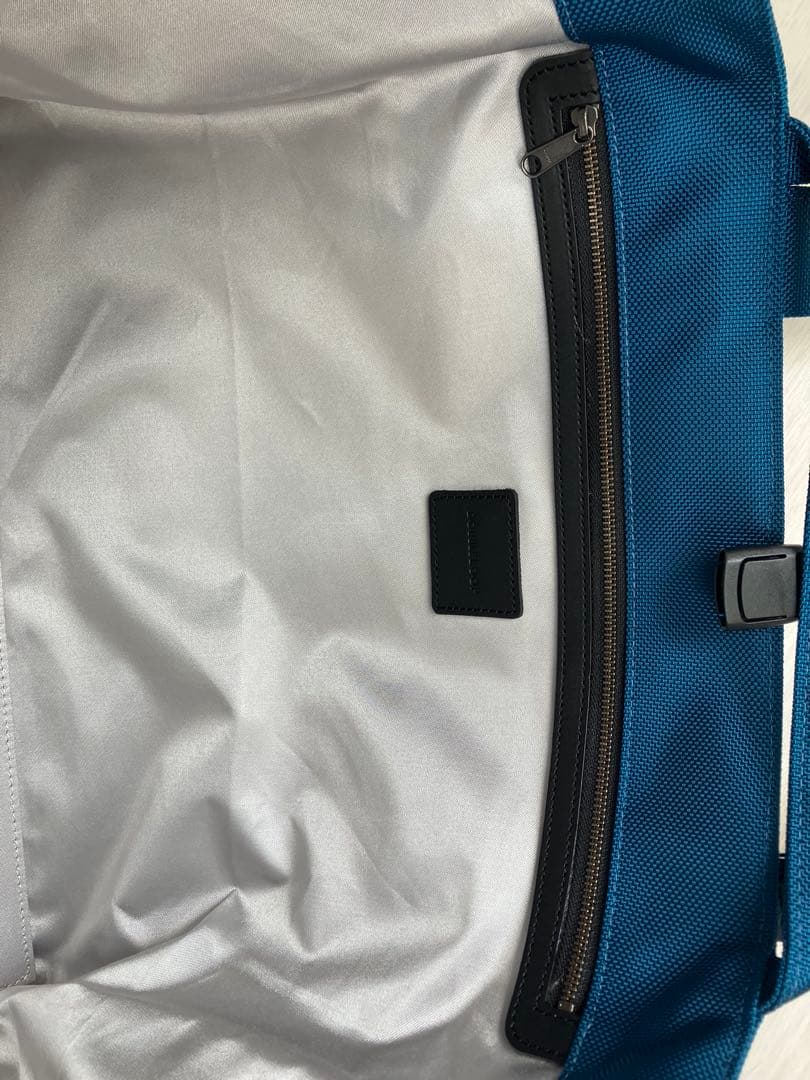 【新品未使用】DOUBLELOOP TOUGHシリーズ　Lサイズ 限定色