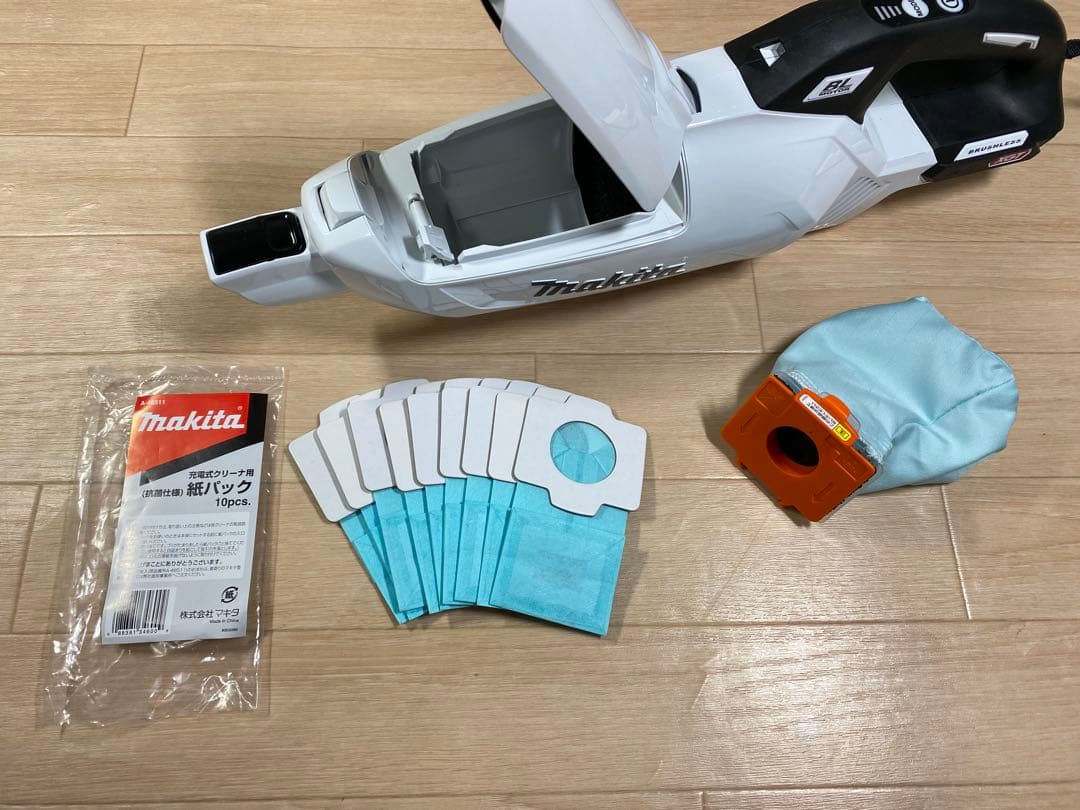 【ダリア7824専用】マキタ CL002GRDCW 充電器式クリーナー 一式