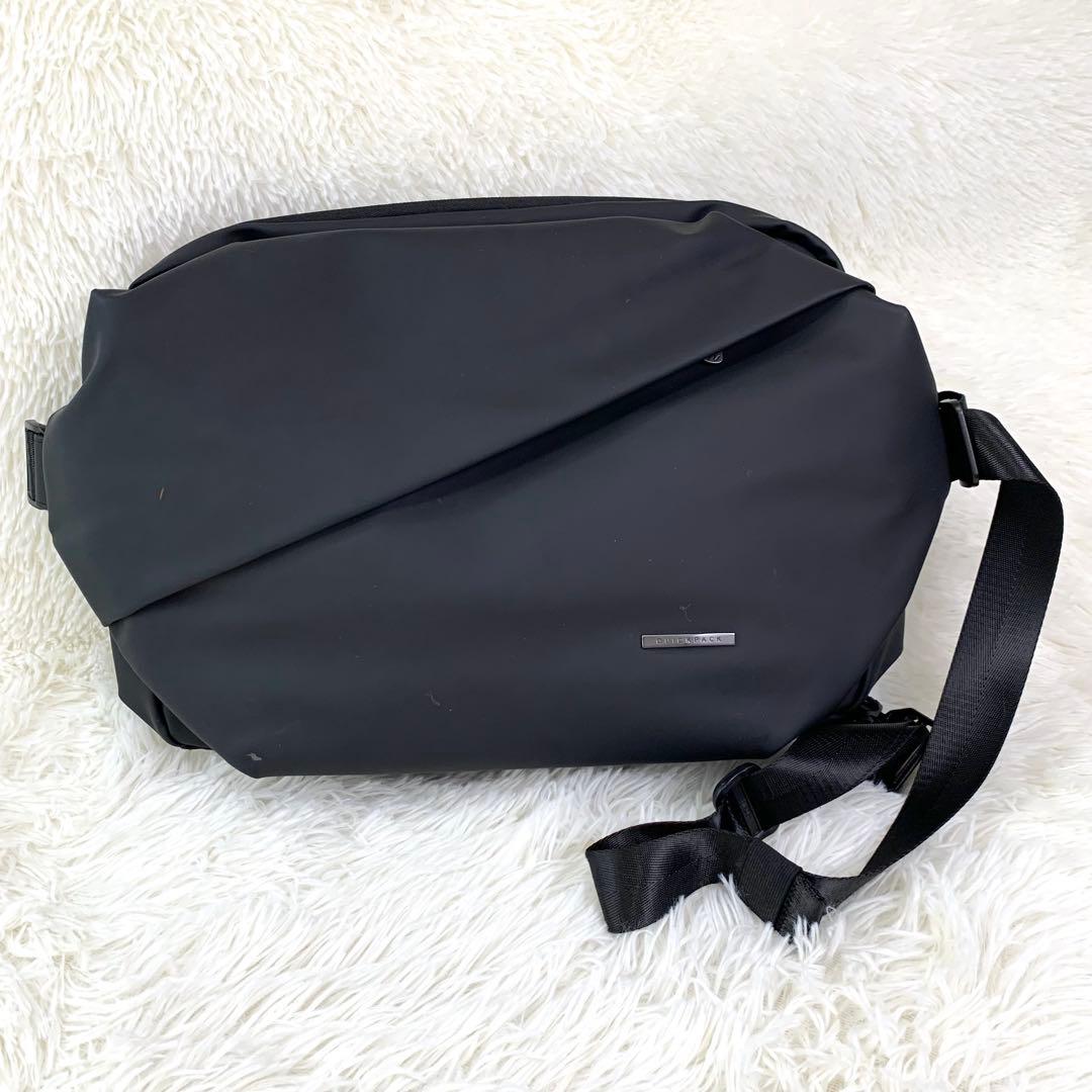 QUICKPACK13-DG ブラックレザー　ボディ　ショルダーバッグ　大容量