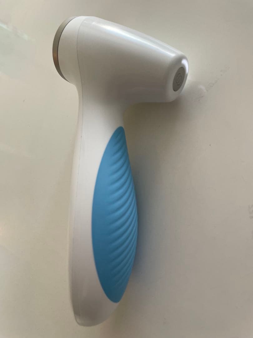 最終値下げ　超美品　LumiSpa io ルミスパio 美顔器