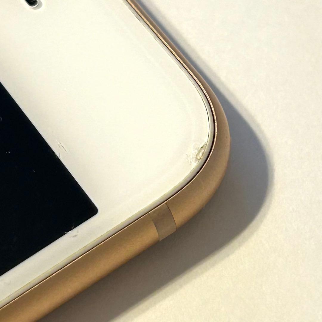 Apple iPhone 8 64GB ゴールド SIMロック解除済み 本体