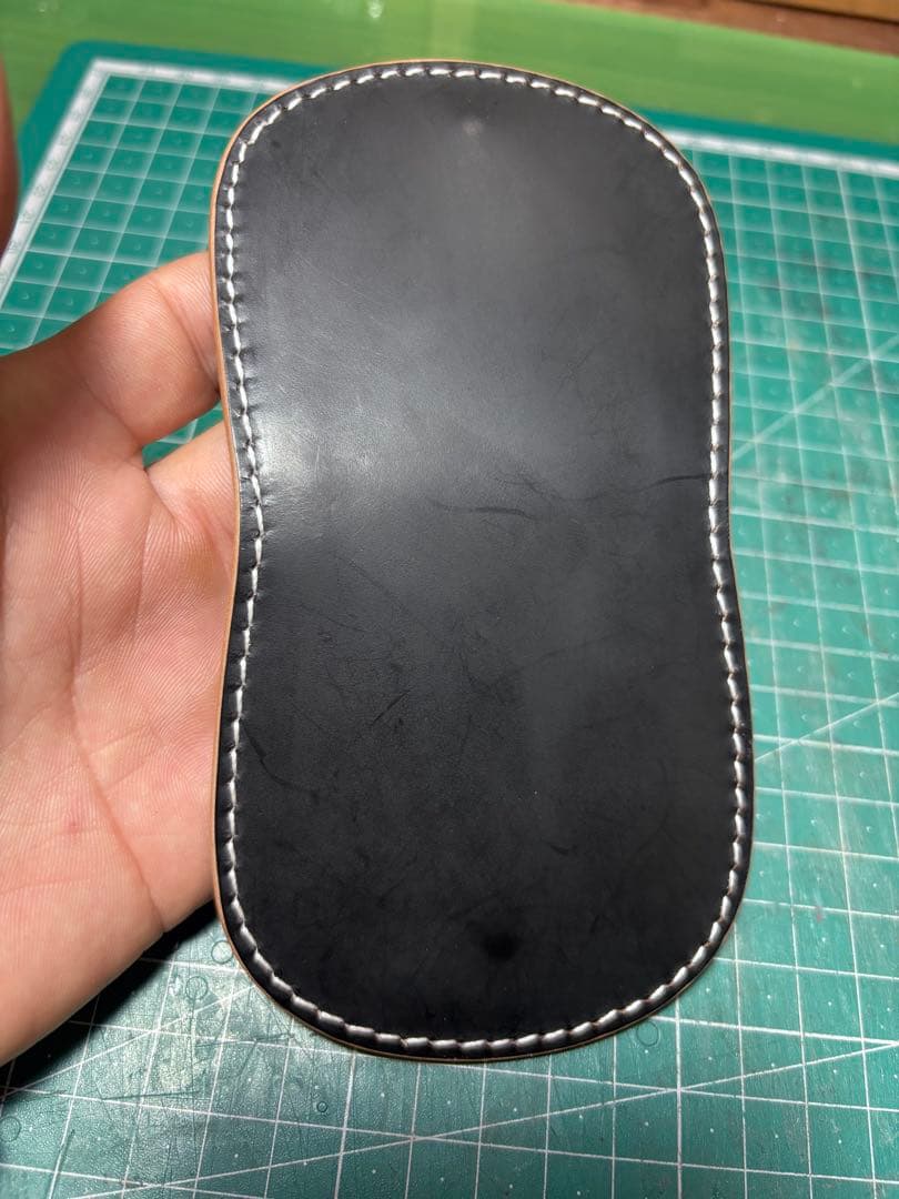 acivi　蝋引きフルコードバン二つ折り財布