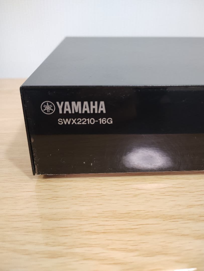 YAMAHA SWX2210-16Gスイッチングハブ　（