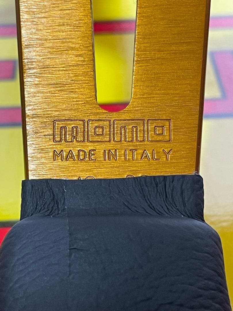 momo DRIFTING ステアリング　φ35 ディープコーン