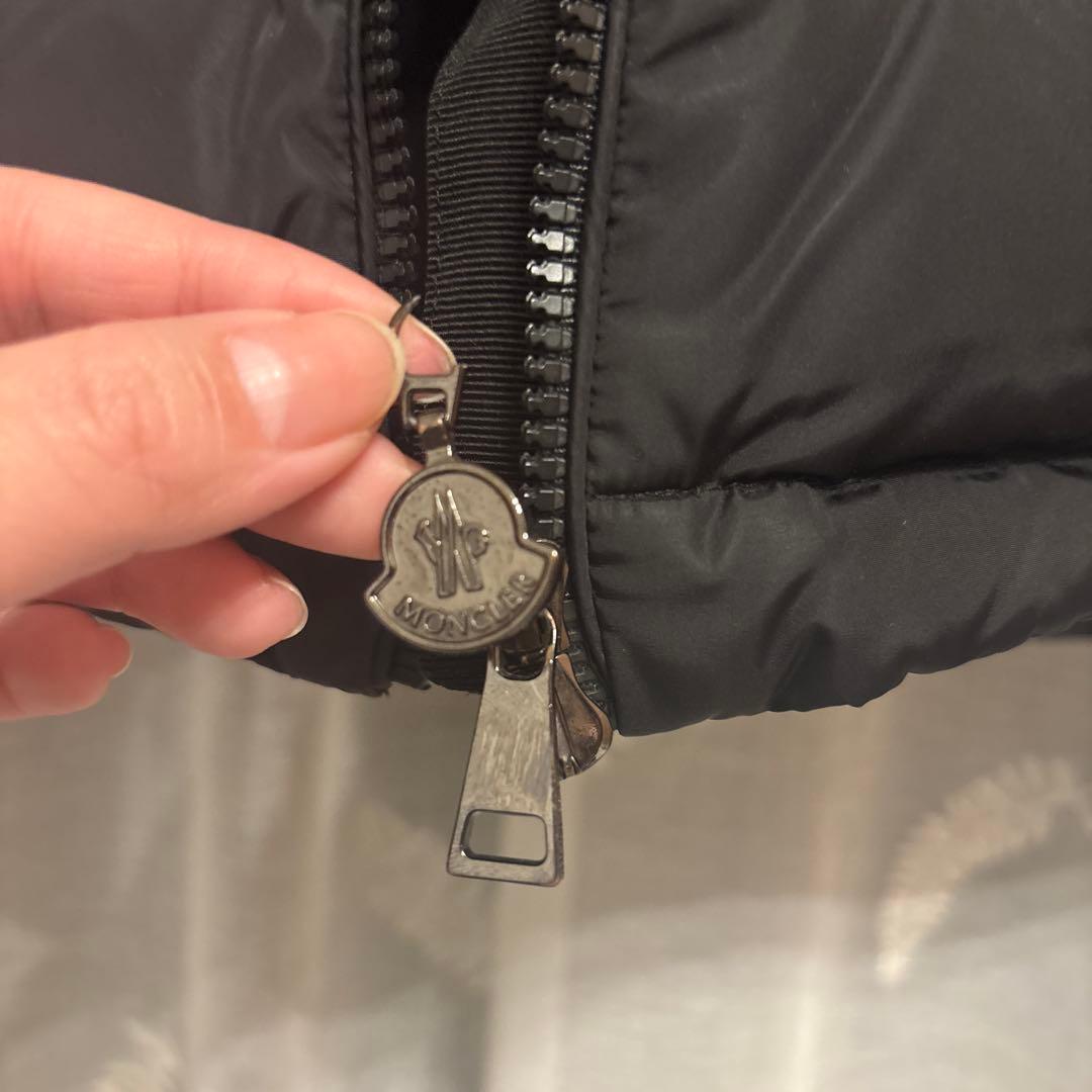 送料込　モンクレール　ダウンロングコート　size3