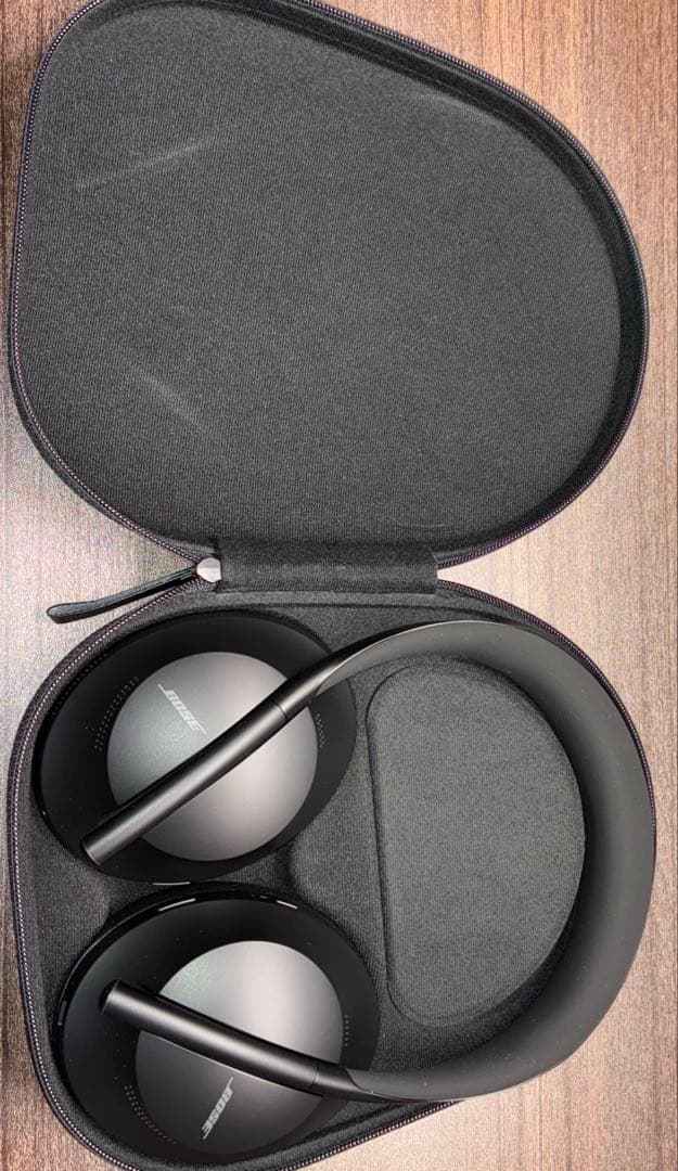 ♡orange♡ Bose HEADPHONES 700 ブラック