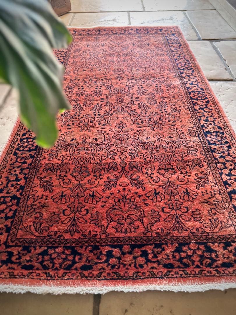 トライバルラグ　ヴィンテージラグ　ペルシャ絨毯　オーバーダイ　プリミティブアート