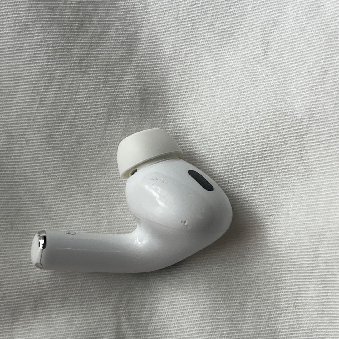 AirPods Pro 第二世代 本体 ＋ 右耳のみ