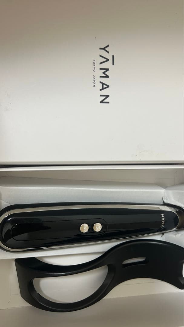 YAMAN 家庭用美顔器キャビスパ360