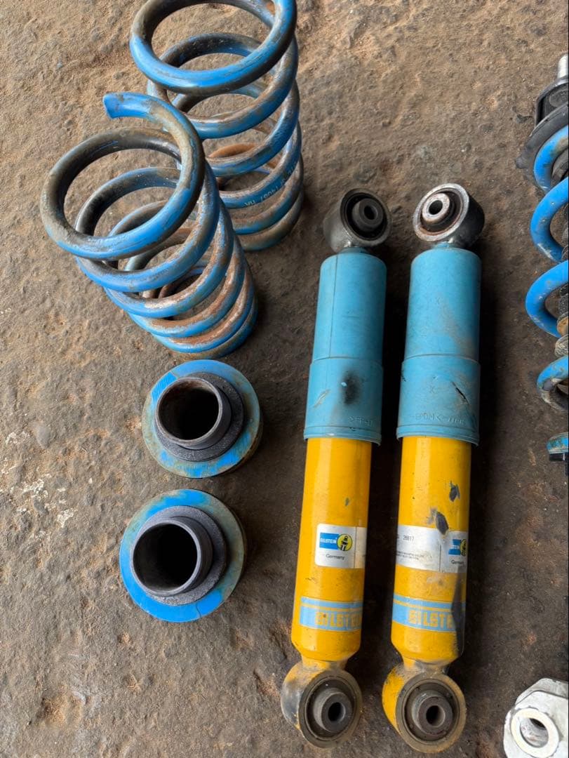 60系ハリアー　ビルシュタイン製　ネジ式車高調整サスペンションキット