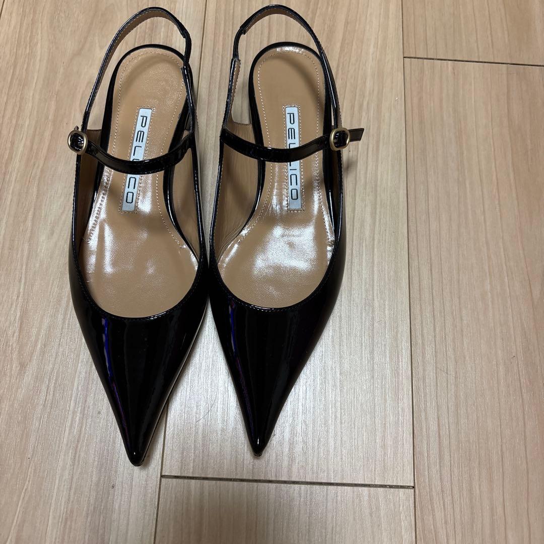 PELLICO ブラック ポインテッドトゥ ミュール　サイズ37.5