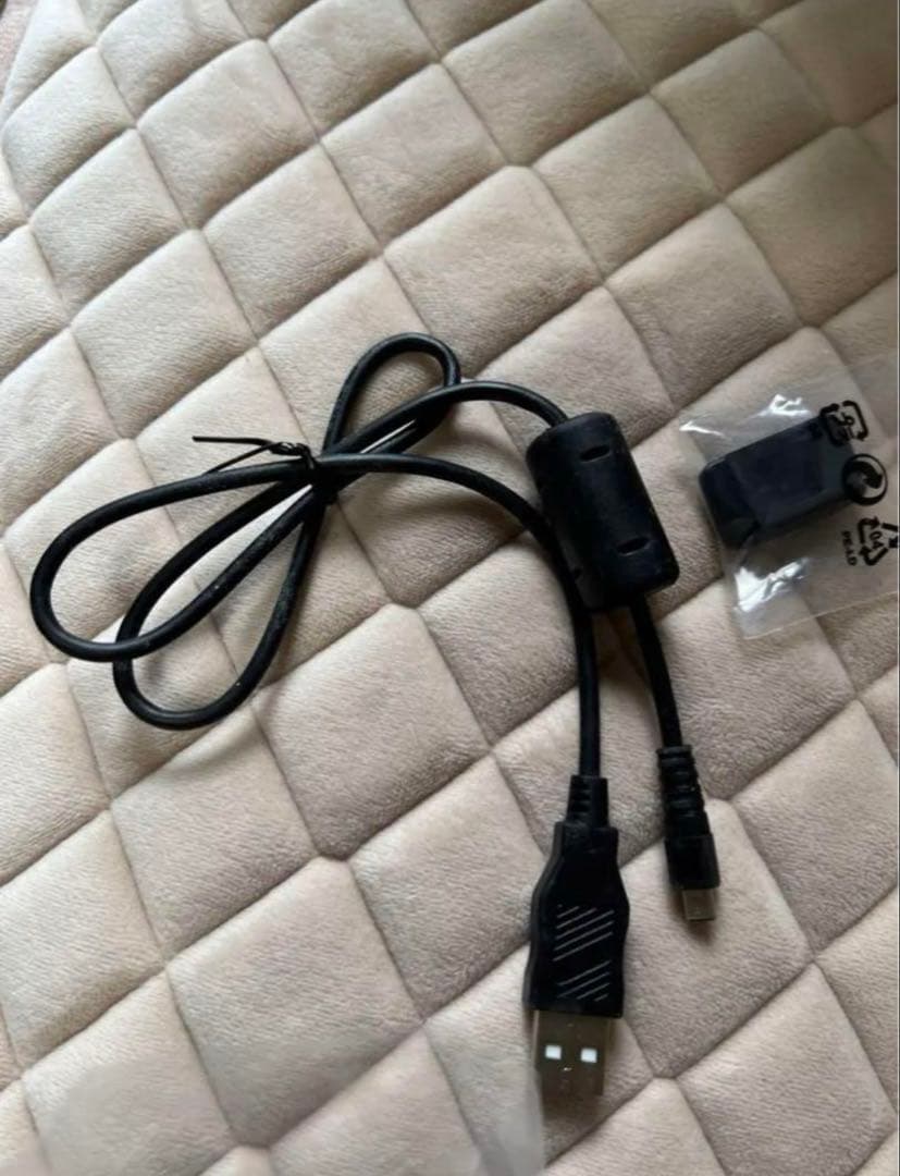 R*S様 Nikon D5300 レッド レンズ付き