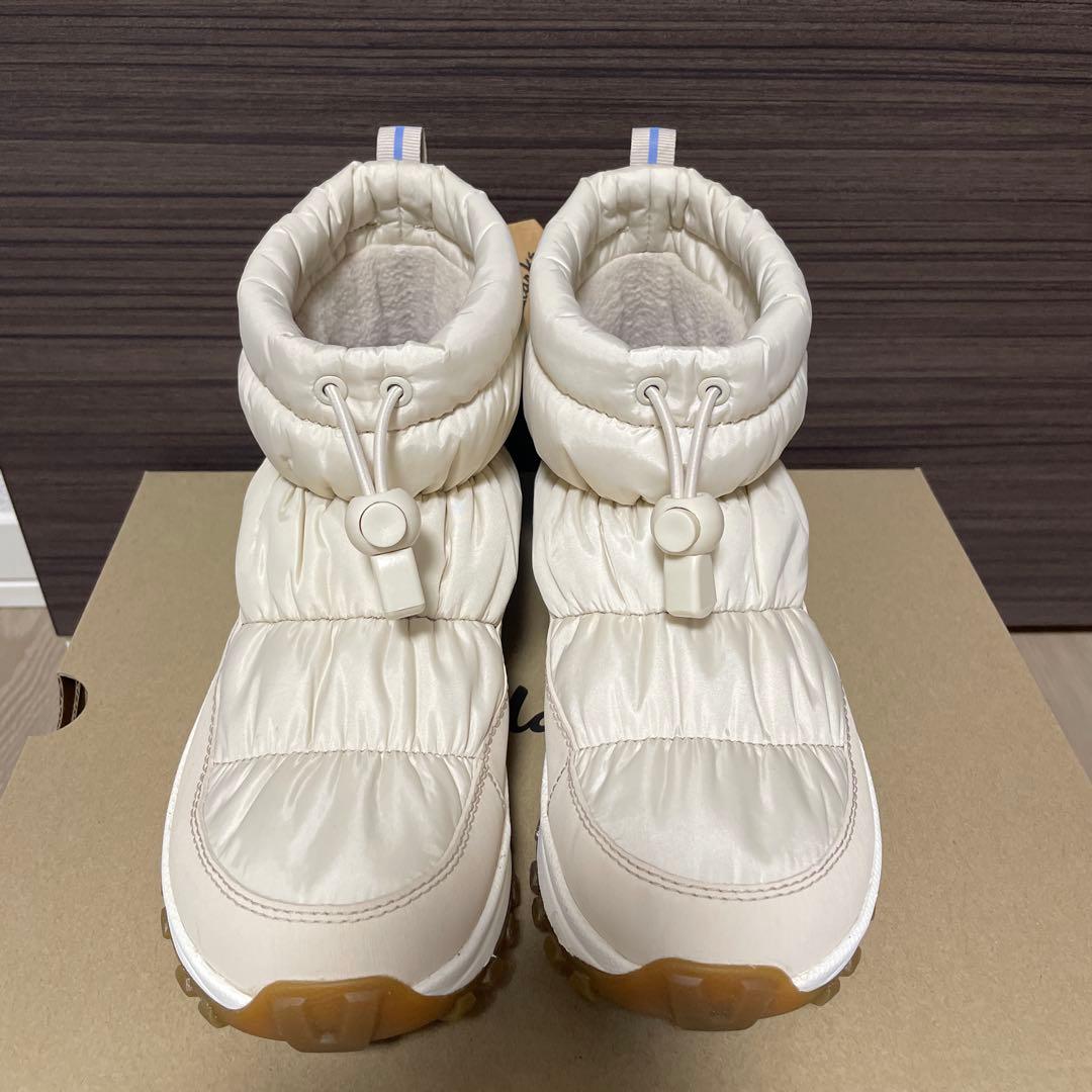 クラークス　 ATLトレックアイスウォータープルーフ アイボリー　ブーツ