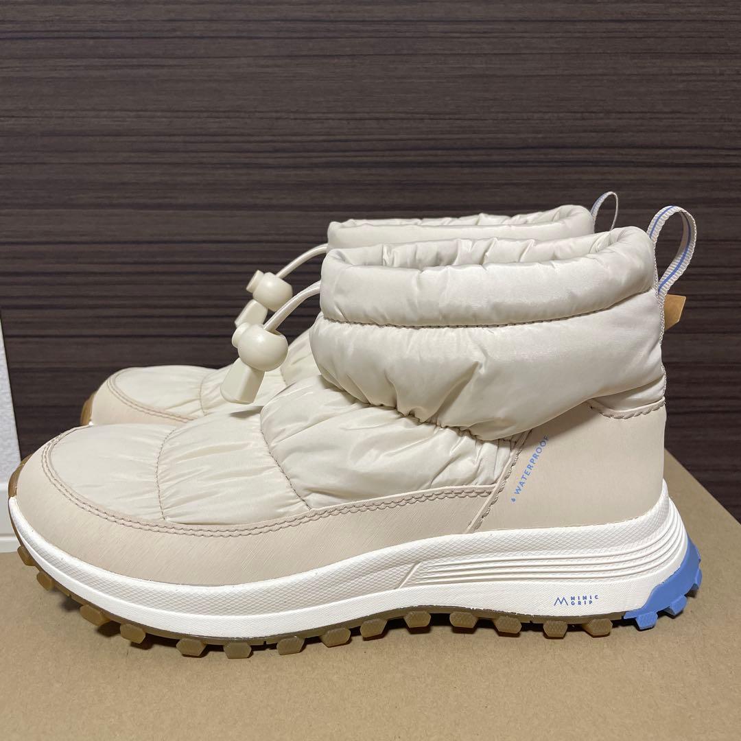 クラークス　 ATLトレックアイスウォータープルーフ アイボリー　ブーツ