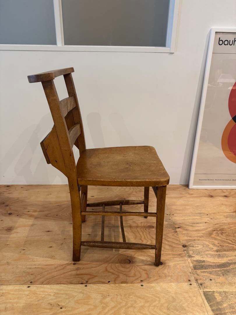 チャーチチェア