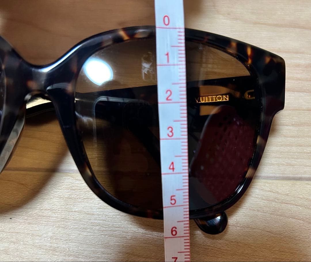 LOUIS VUITTON レディースサングラス