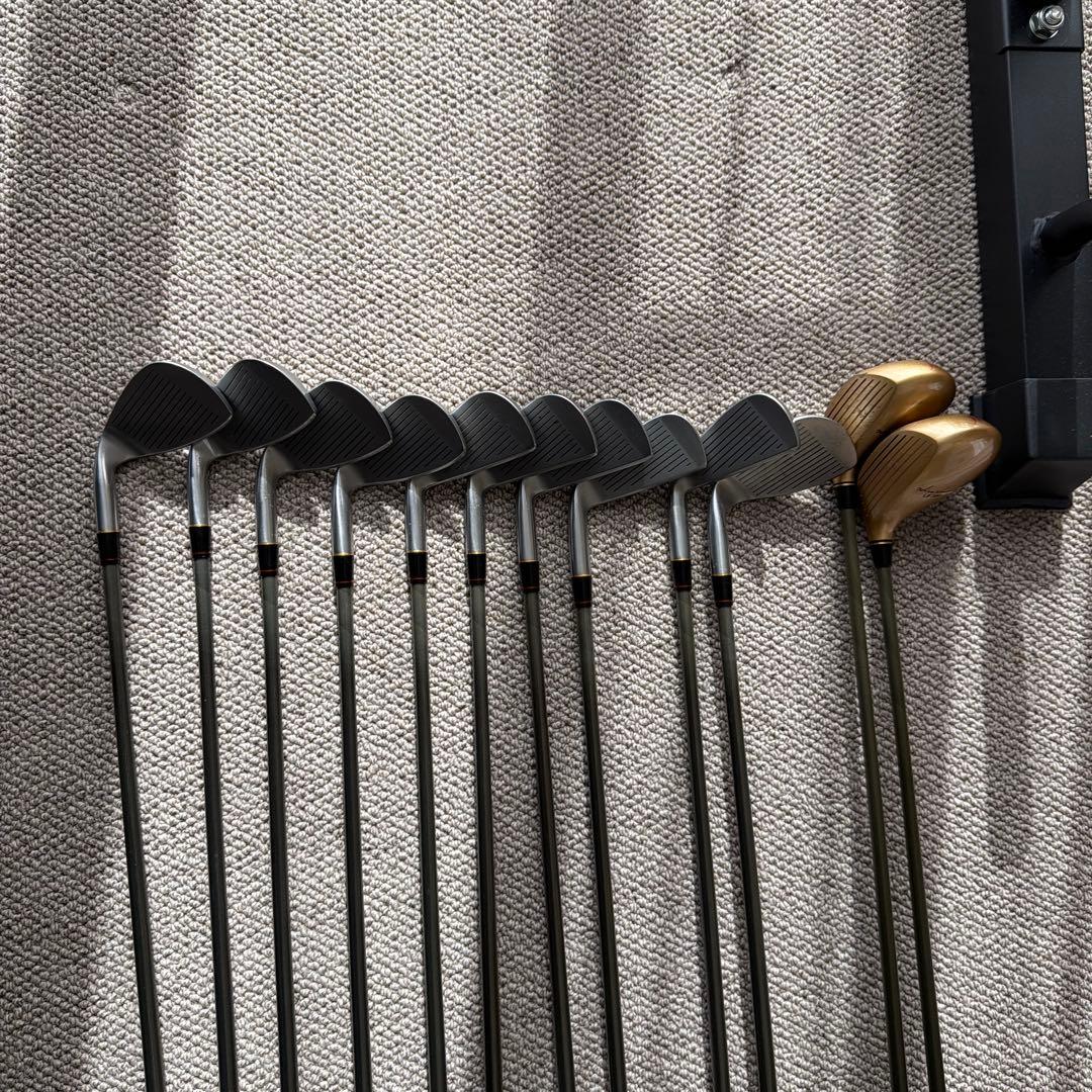 ２４Ｋ　本間LB-606 アイアンクラブセット 24金アイアンクラブセット12本