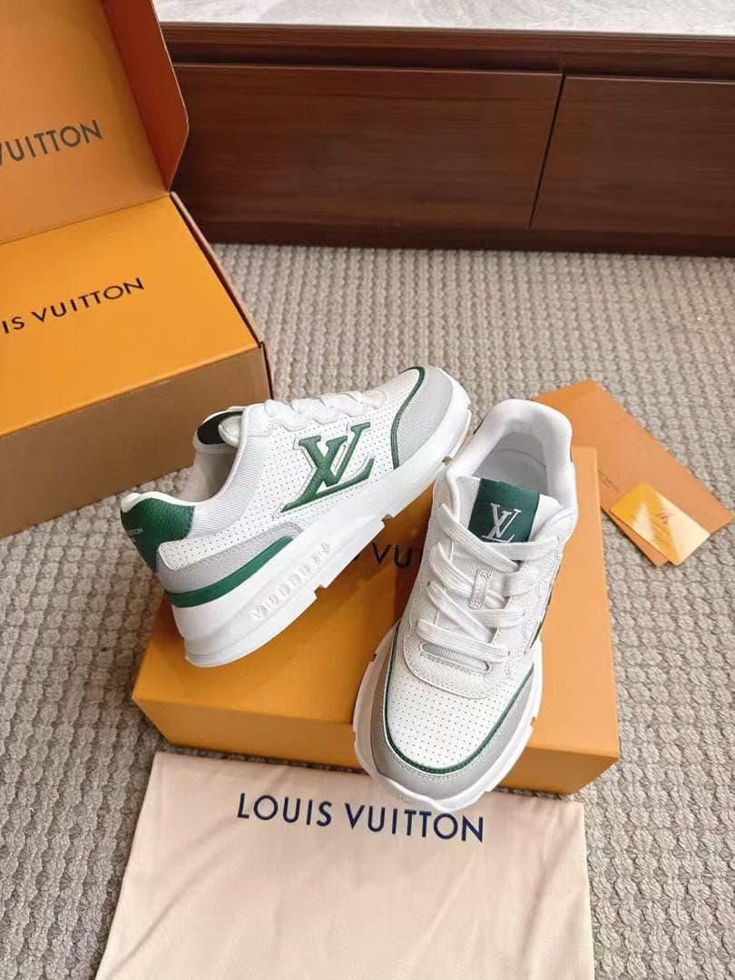 LOUIS VUITTON スニーカー ホワイト/グリーン