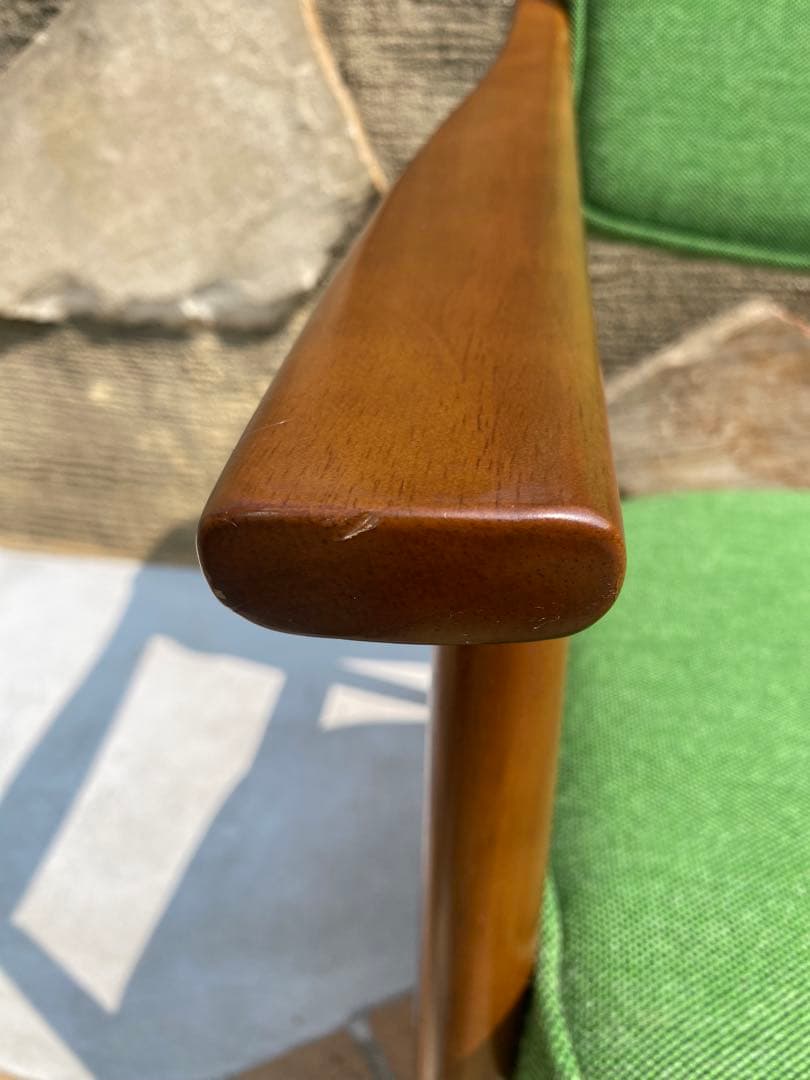 カリモク60 Dチェア　美品　タープグリーン　1脚